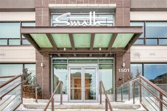 Building Photo - 1501-1706 6 St SW