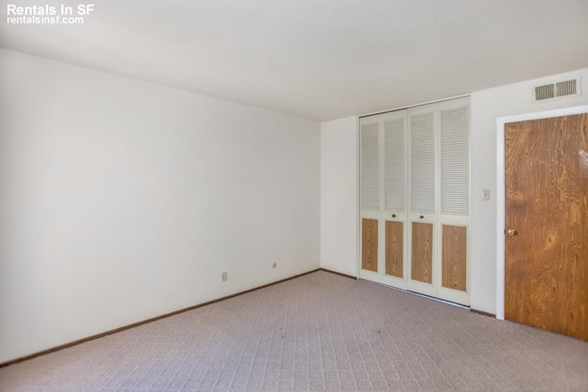 Building Photo - 2 Br apartment in the Inner Richmond!
