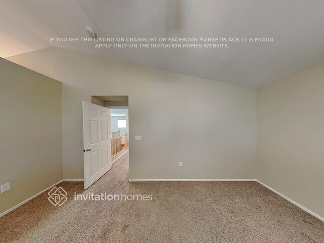 Building Photo - 10928 Salernes St