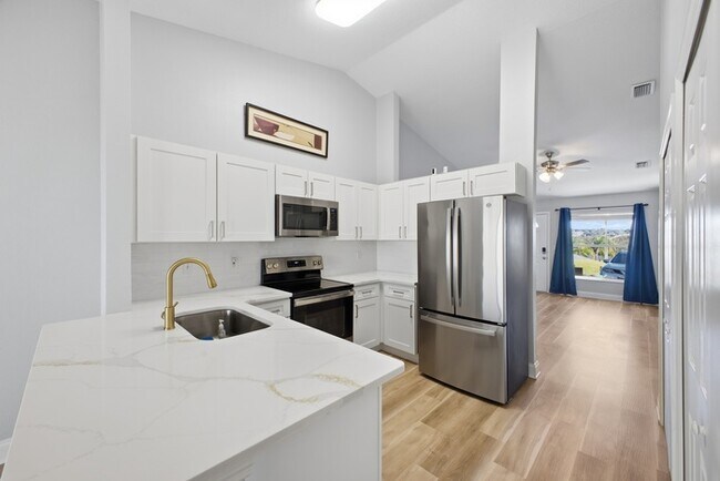 Building Photo - 750 S Grand Hwy