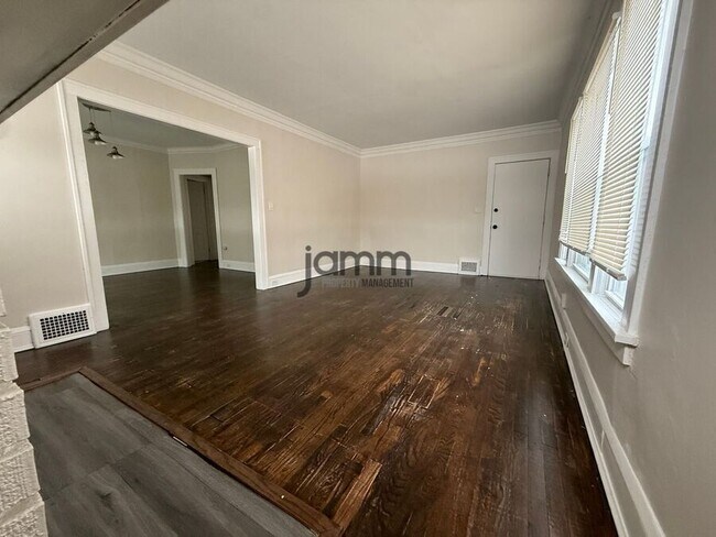 Foto del edificio - 3241 Kildare Rd