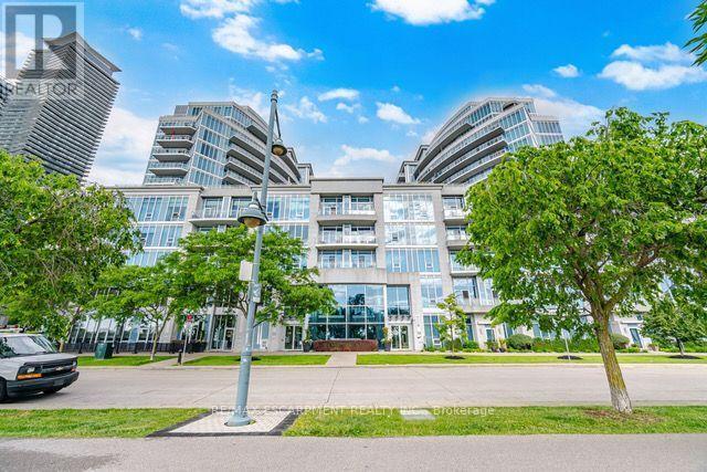 Photo du bâtiment - 58 Marine Parade Dr
