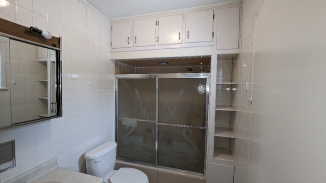 Building Photo - 17-19 McFarland St