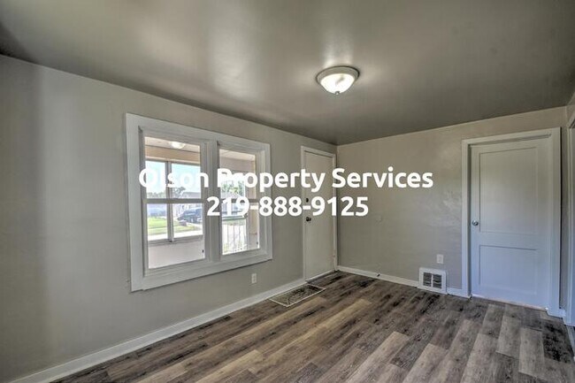 Building Photo - 2157 Marshall Pl