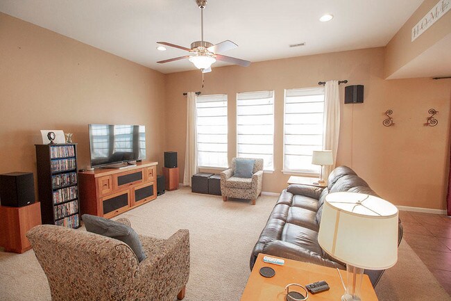 Building Photo - 4809 Mountain Top Ct