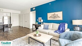 Building Photo - 750 Fort Worth Ave