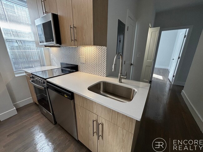 Foto del edificio - 111 Park Dr