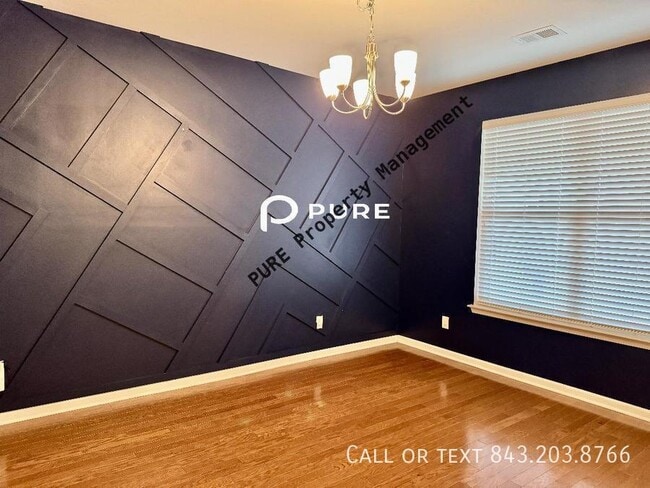 Building Photo - Hickory Ridge 3 Bedroom!