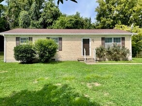 Building Photo - 1309 Robin Hill Rd