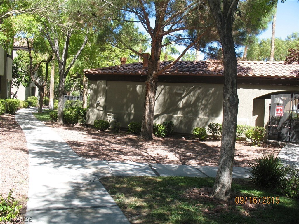 Building Photo - 9000 S Las Vegas Blvd