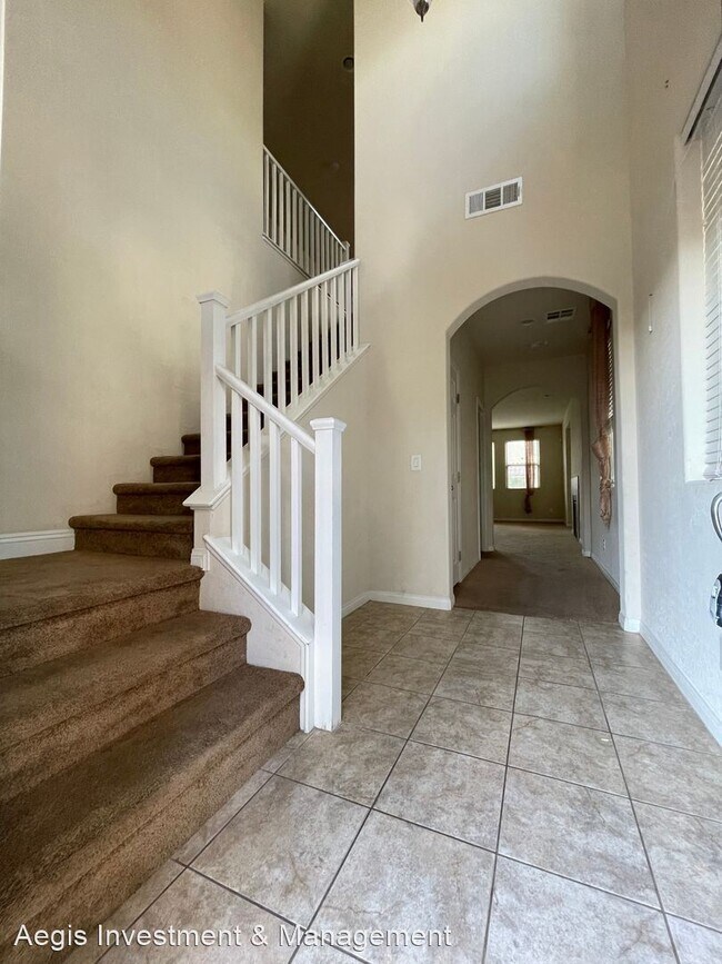 Foto del edificio - 3 br, 2.5 bath House - 298 Spring Hollow D...