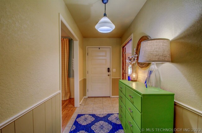 Foto del edificio - 4622 Barlow Dr