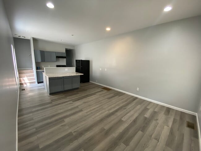 Foto del edificio - 1756 S Delaware St