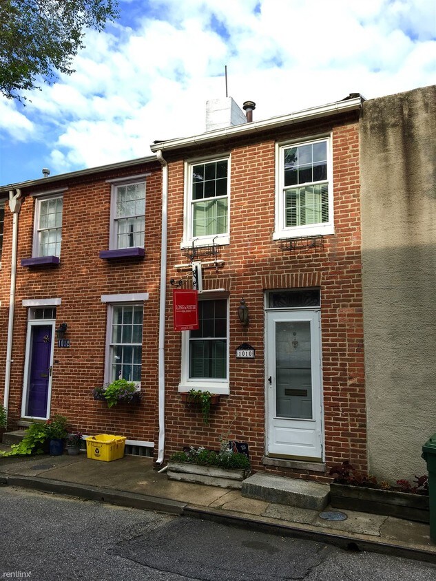 Primary Photo - 2 br, 1 bath House - 1010 Patapsco St