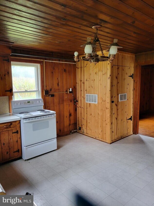 174 Kriebel Rd, Barto, PA 19504 House Rental in Barto, PA