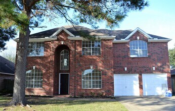 Building Photo - 21718 Bay Palms Dr
