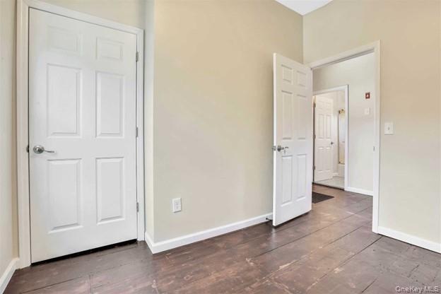 Foto del edificio - 2 Tioronda Ave