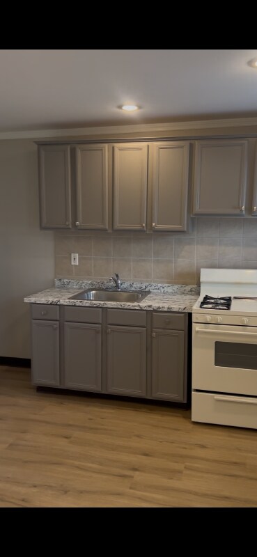 Building Photo - 32xx Tilton St