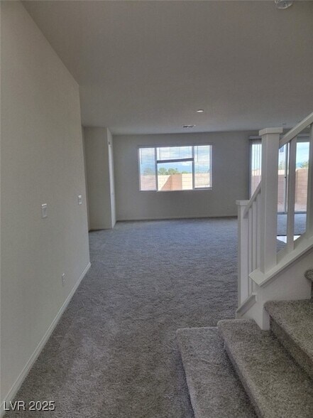 Foto del edificio - 8418 Sycamore Crk St