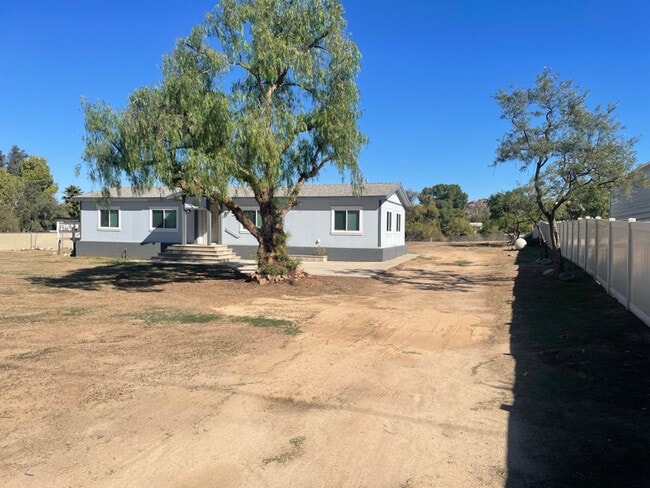 Building Photo - 31130 Geary St