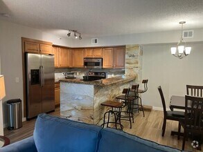 Building Photo - 160 Yacht Club Way