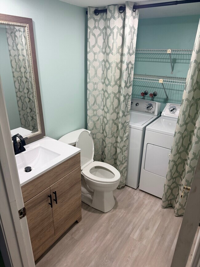 Foto del edificio - 5617 SE Windsong Ln