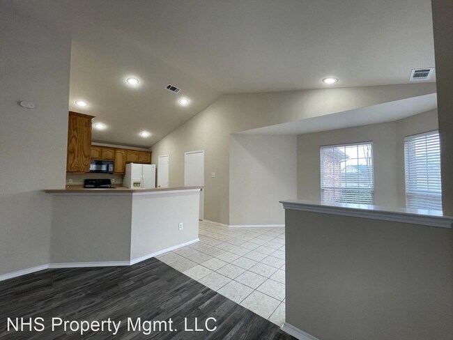 Foto del edificio - 3 br, 2 bath House - 6224 Adonia Drive