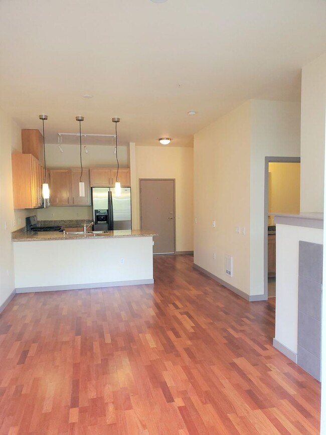 Foto del edificio - Live by the Lake in the Heart of Downtown ...