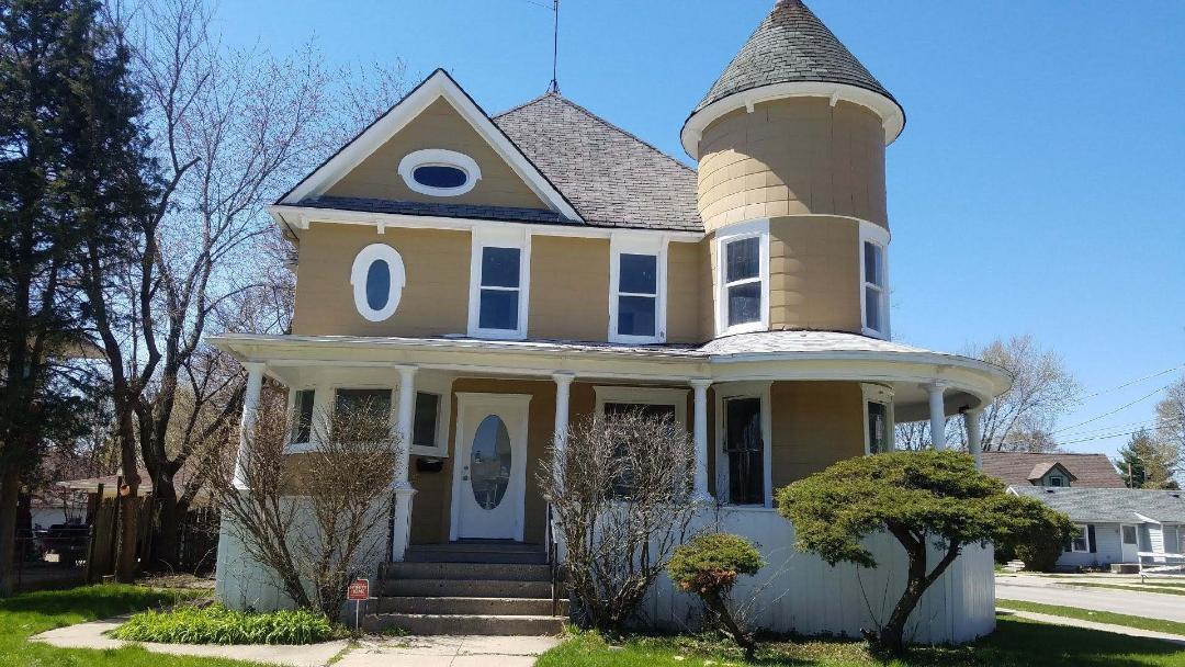 Primary Photo - 472 N Spring St