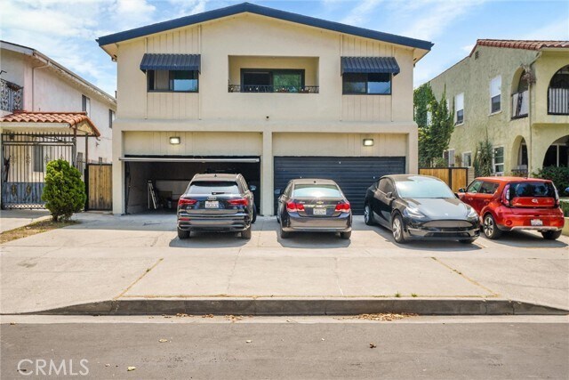 Foto principal - 612 N Sycamore Ave