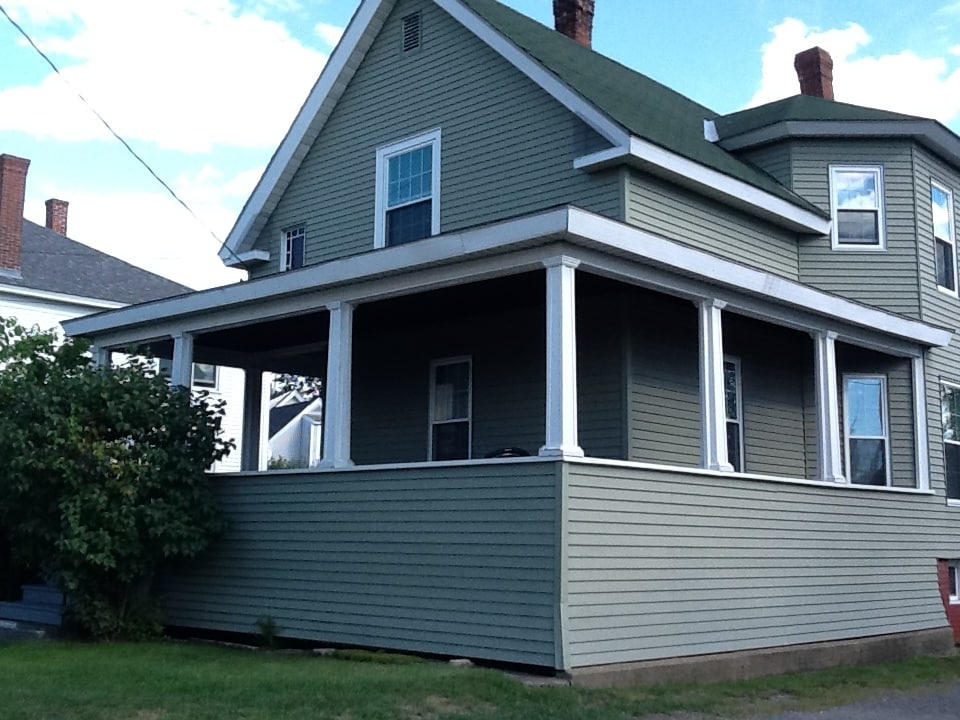 Front of House with wrap around porch - 87 Water St