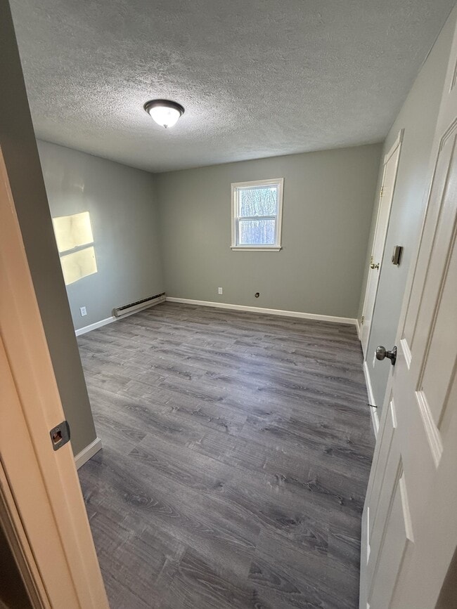 Building Photo - 1659 Harrison Ave