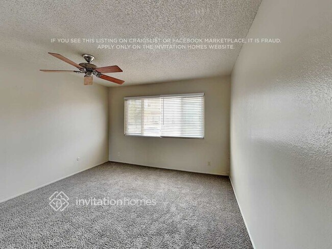 Foto del edificio - 2478 Baltic Dr