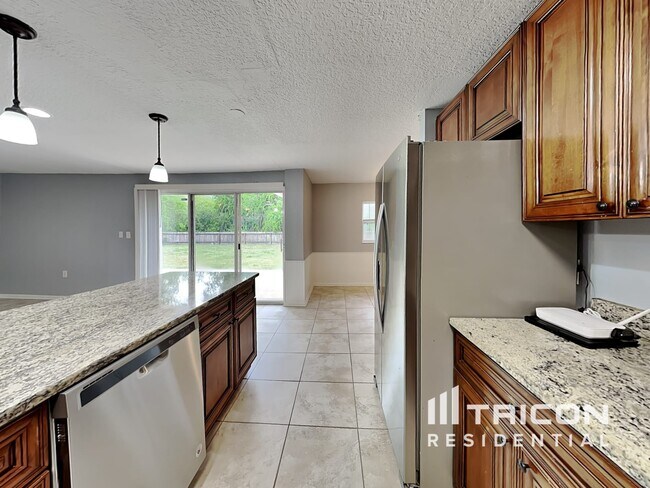 Building Photo - 4552 Tampa Downs Blvd