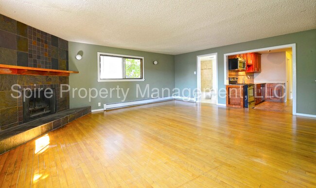 Foto del edificio - 1418 Mapleton Ave