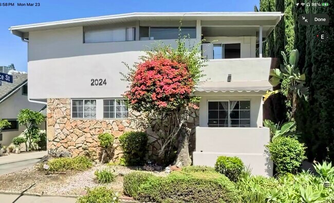 Foto del edificio - 1929 N Commonwealth Ave