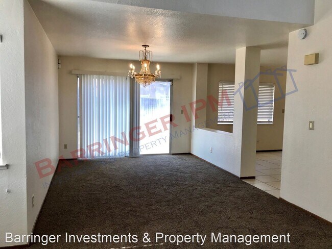 Foto del edificio - 3 br, 2.5 bath House - 1902 Woodcrest Ct