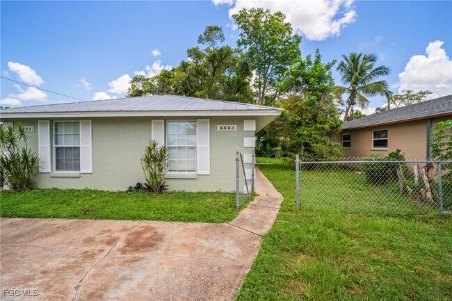 Building Photo - 5443 Sago Ave