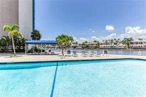 Building Photo - 1500 South Ocean Drive, Hollywood, FL 3301...