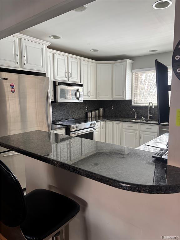 Foto del edificio - 3668 Old Creek Rd