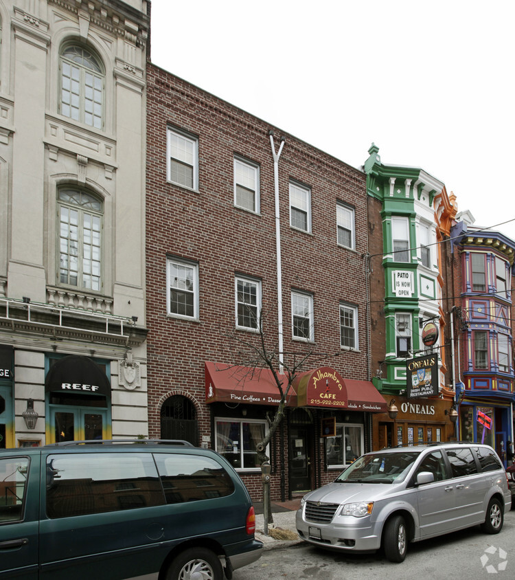 Building Photo - 607-609 S 3rd St
