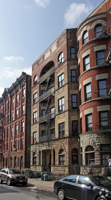 Building Photo - 202 W 133rd St