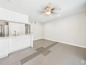 Building Photo - 3110 Red River St