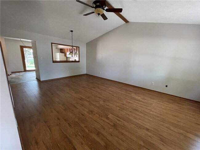 Building Photo - 1107 Barbara Dr