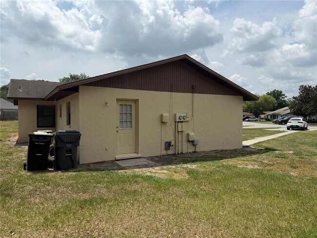 Foto del edificio - 136 Shannon Dr