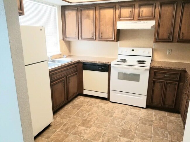 Kitchen - 1103 SE 2nd St