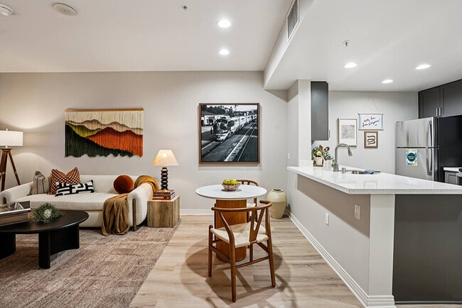 Building Photo - Haven at Del Mar Station Apartments