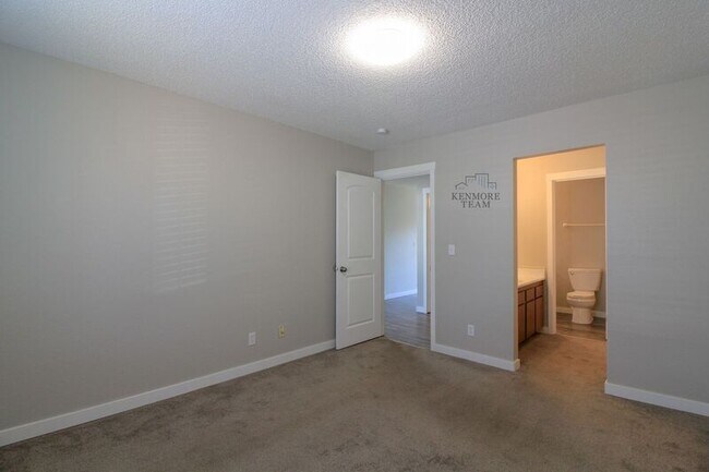 Foto del edificio - 6809 W Kennewick Ave