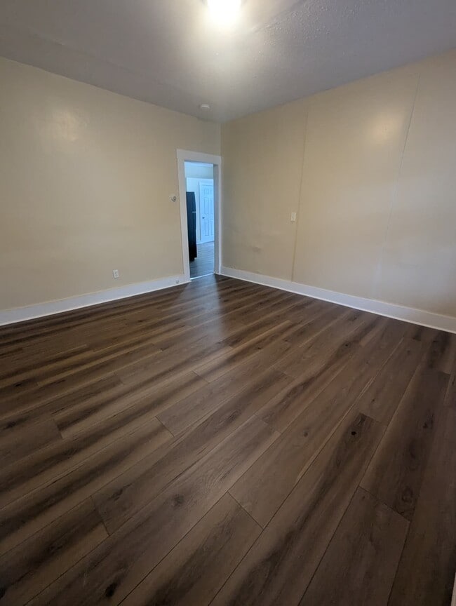 Building Photo - 48 2nd St