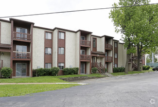 River Trail Apartments photo'